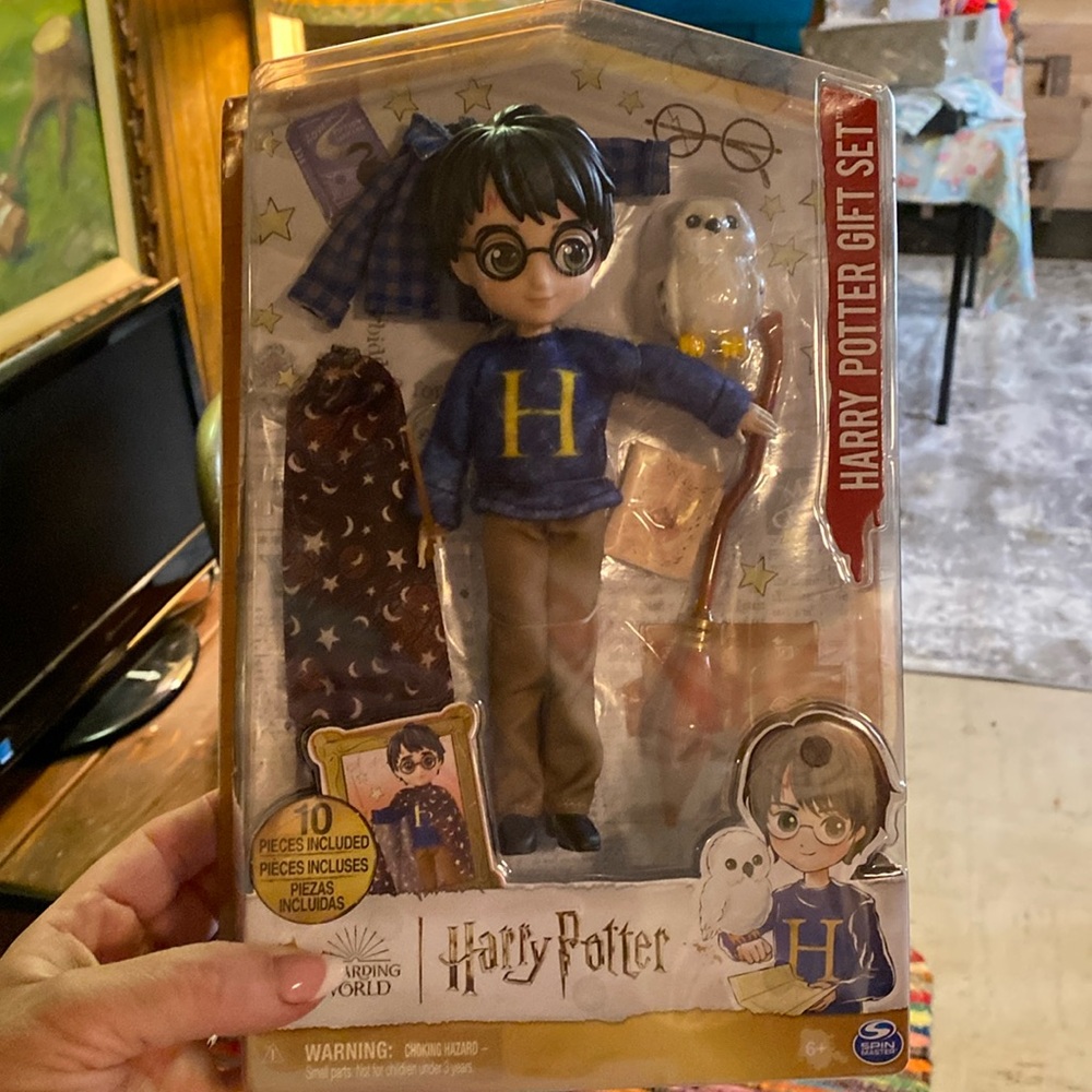 Brand new in box Harry Potter gift set.